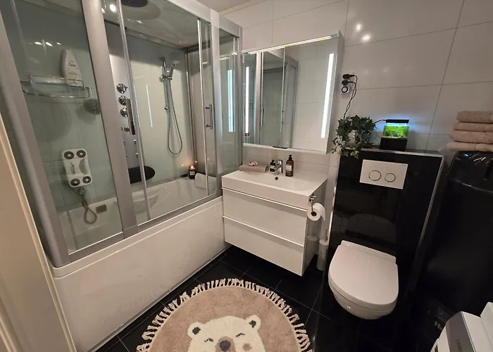 Apartamento Modern Luxury Villa- Free Parking *